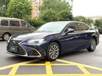 2025 Lexus ES 300h 2.5L CVT Premium Edition Used Sedan
